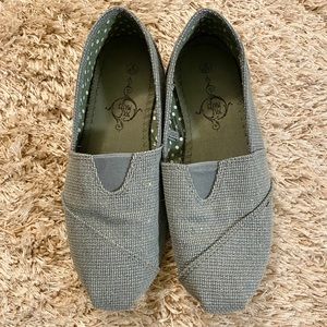 Sole Mates Stone Grey/Dark Green Flats | 6/7